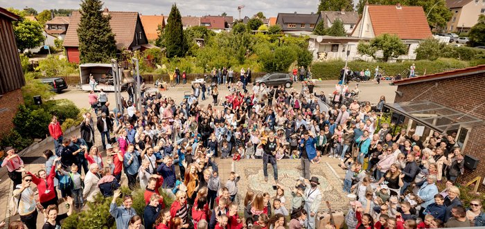 Gemeindefest_Pano_schmaler_kl.jpg